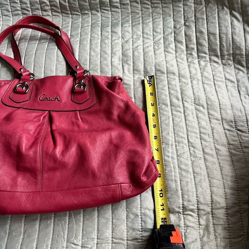 Coach magenta leather Handbag